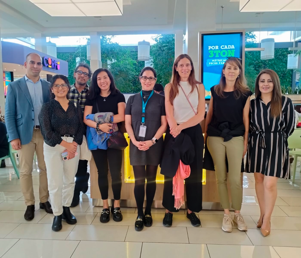 WWF y GPAP visitan Huella Verde en Quicentro Shoping.